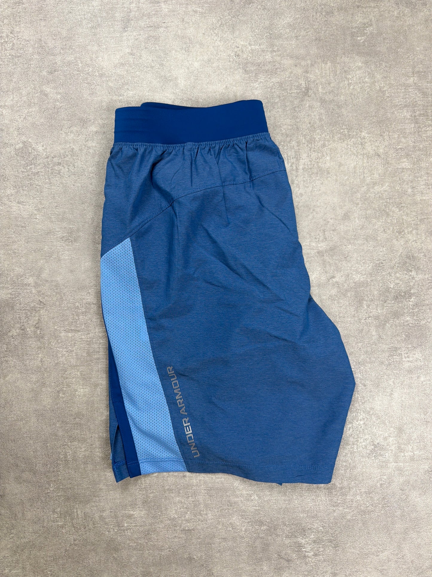 UNDER ARMOUR 7inch Short (Blue)