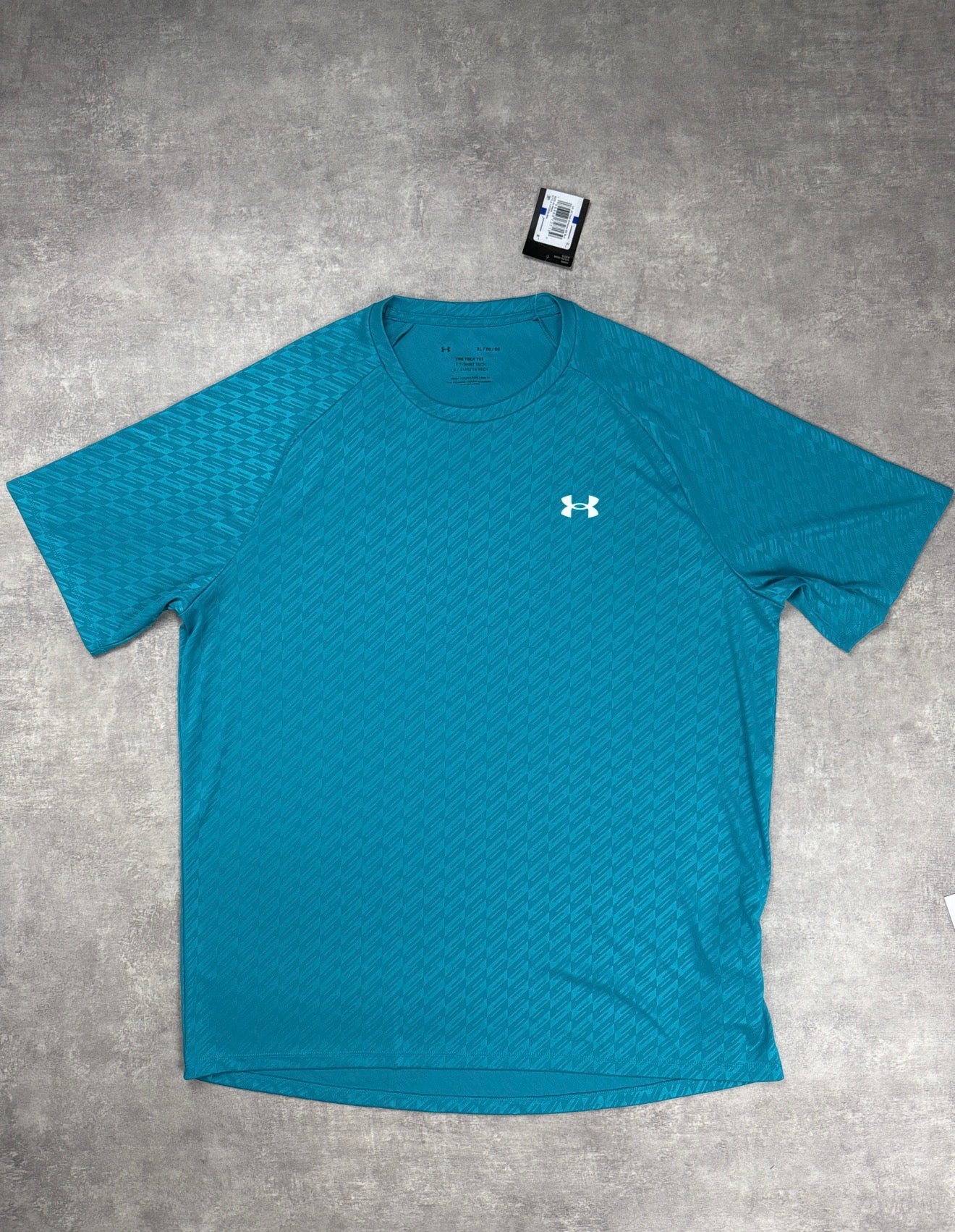 UNDER ARMOUR Tech Emboss T-Shirt