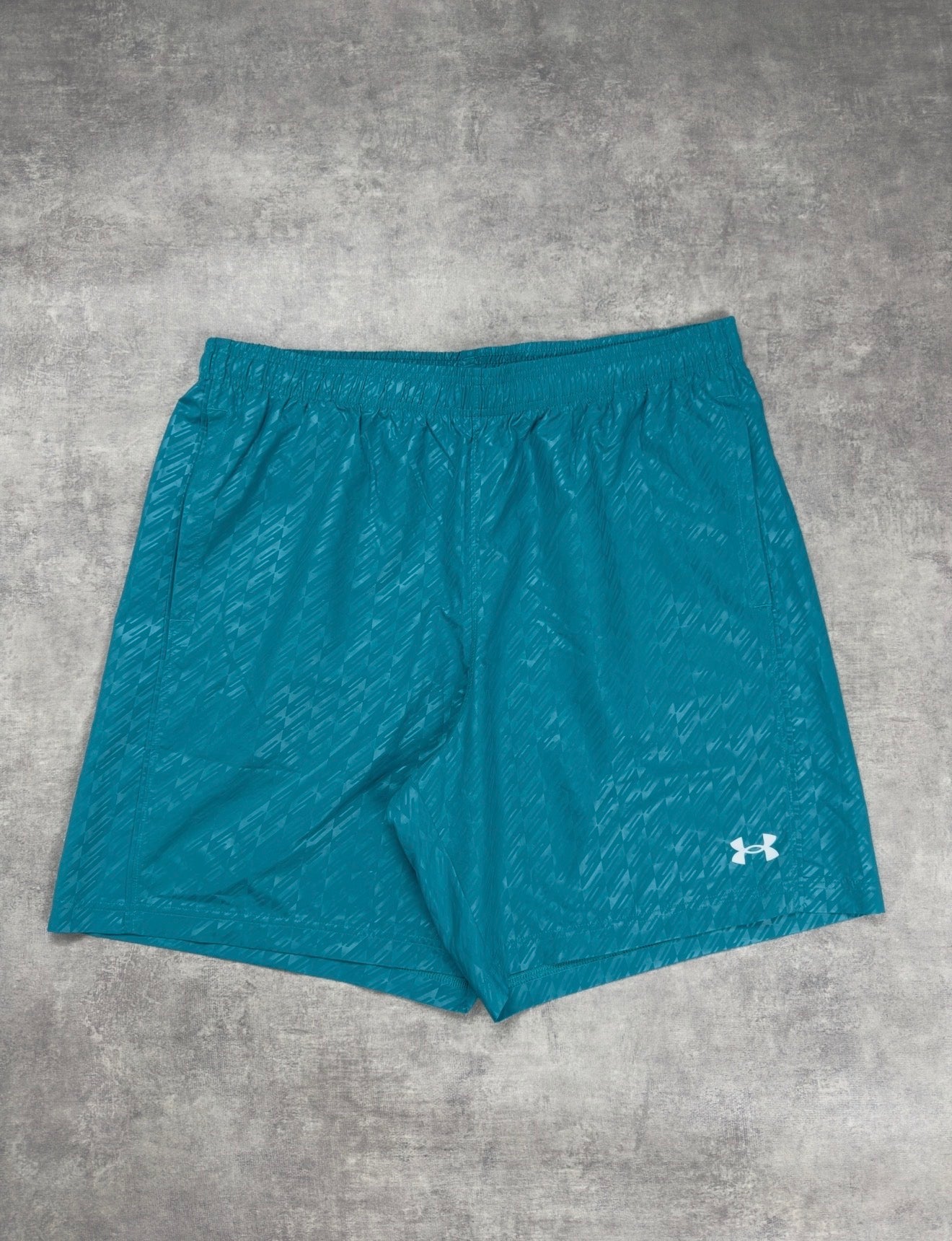 UNDER ARMOUR Tech Emboss Short 7inch