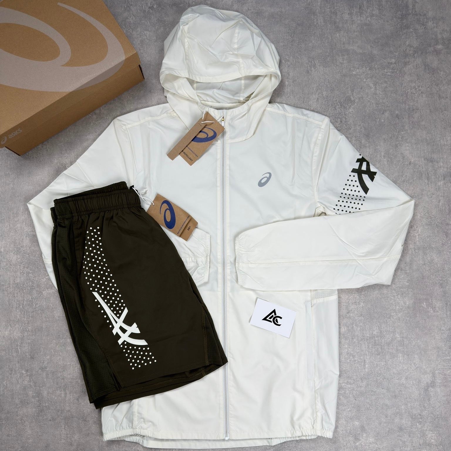 Asics Icon Windrunner Jacket Cream & 7' Brown Stone Icon Shorts